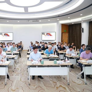 上海交通大學召開食品安全工作會議暨食堂引進服務(wù)單位年審會